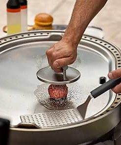 Signature Steelfire Griddle Accessories Collection - View 2